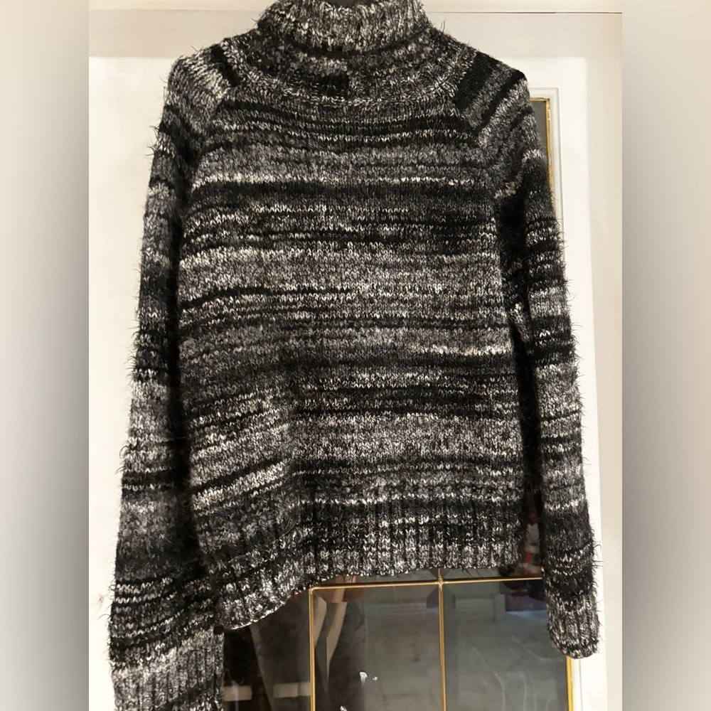 Banting Women's Black and Gray Striped Sweater Large - Picture 1 of 4